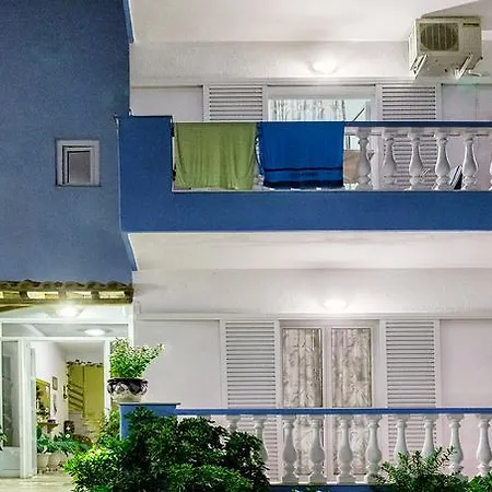 Ilias Apartmán *