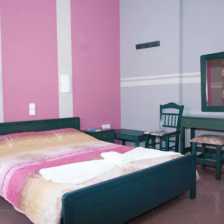 Ilias Apartament *